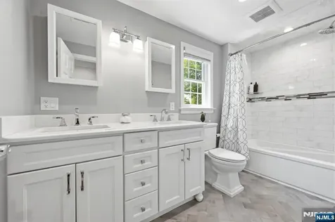 62 Fells Road Verona NJ 07044
