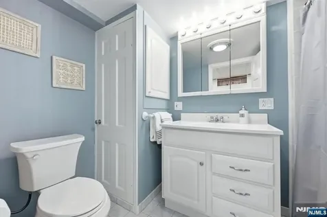 62 Fells Road Verona NJ 07044