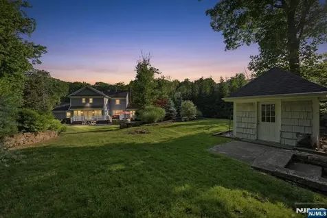 62 Fells Road Verona NJ 07044