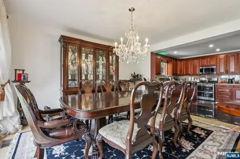1060 Briar Way Fort Lee NJ 07024