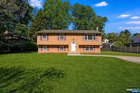 12 River Road Jefferson Township NJ 07438