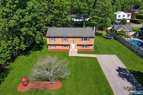 12 River Road Jefferson Township NJ 07438