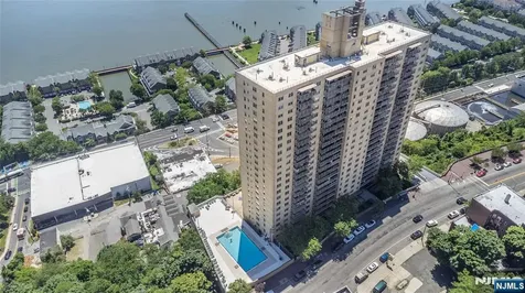 6600 Jfk Boulevard E West New York NJ 07093