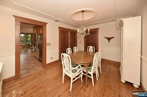 8 Myrtle Street Montvale NJ 07645
