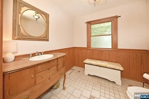 8 Myrtle Street Montvale NJ 07645