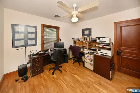 8 Myrtle Street Montvale NJ 07645