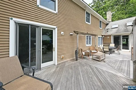 8 Myrtle Street Montvale NJ 07645