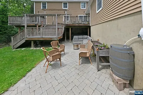 8 Myrtle Street Montvale NJ 07645