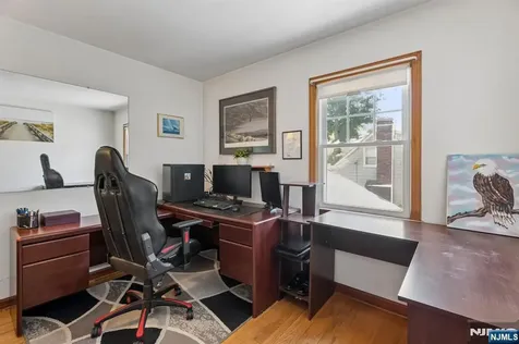 17 Orange Place Wayne NJ 07470