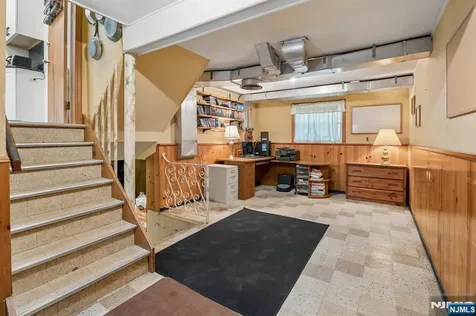 17 Orange Place Wayne NJ 07470