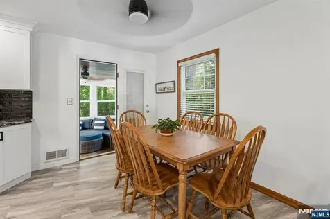 17 Orange Place Wayne NJ 07470