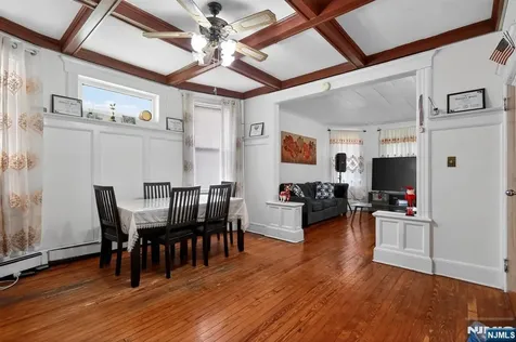11 Yereance Avenue Clifton NJ 07106