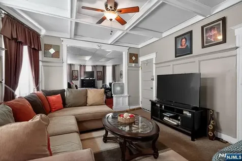 11 Yereance Avenue Clifton NJ 07106