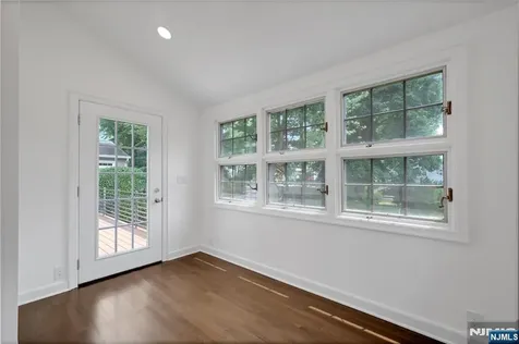21 End Terrace Bloomfield NJ 07003