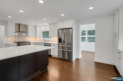 21 End Terrace Bloomfield NJ 07003