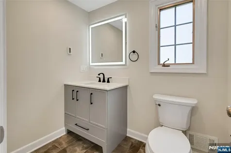 21 End Terrace Bloomfield NJ 07003