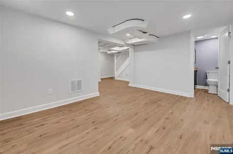 21 End Terrace Bloomfield NJ 07003