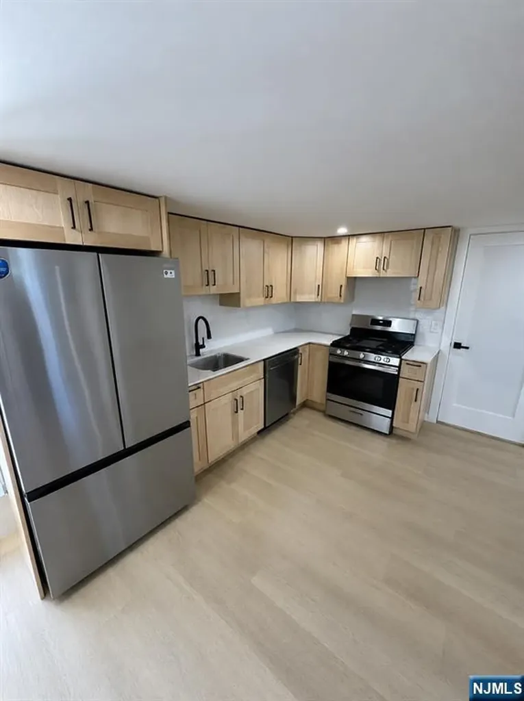 94 Irving Place Garfield NJ 07026