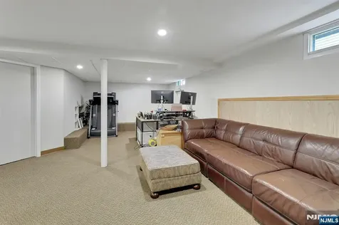 246 Highland Avenue River Vale NJ 07675