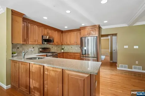 288 Wales Avenue River Edge NJ 07661