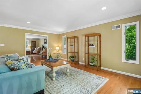 288 Wales Avenue River Edge NJ 07661