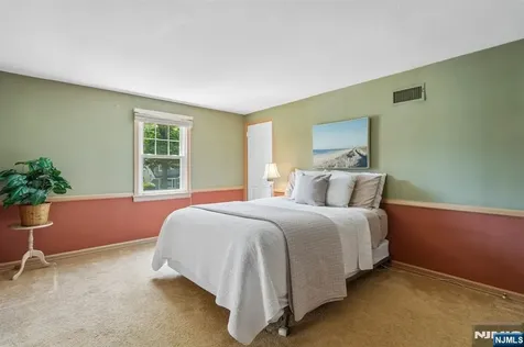 288 Wales Avenue River Edge NJ 07661