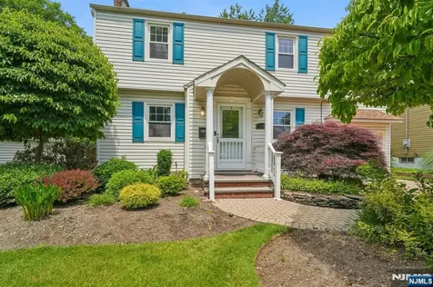 288 Wales Avenue River Edge NJ 07661