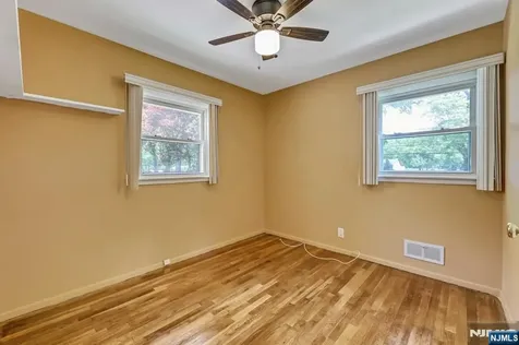 36 Benton Road Paramus NJ 07652