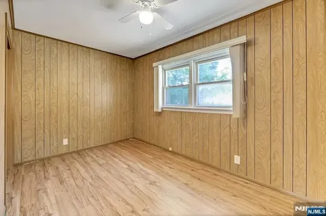 36 Benton Road Paramus NJ 07652