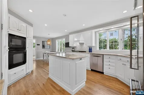 241 Avondale Road Ridgewood NJ 07450