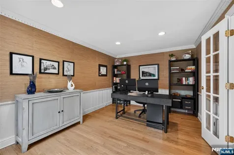 241 Avondale Road Ridgewood NJ 07450