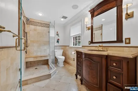 241 Avondale Road Ridgewood NJ 07450