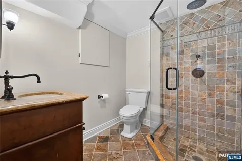 241 Avondale Road Ridgewood NJ 07450