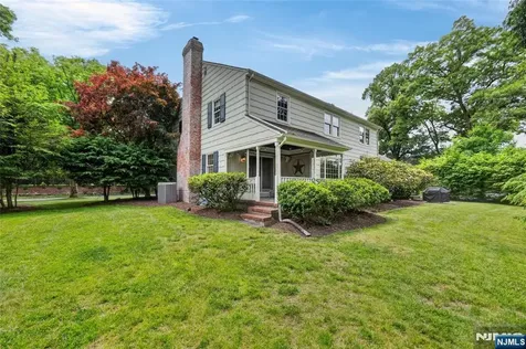 241 Avondale Road Ridgewood NJ 07450