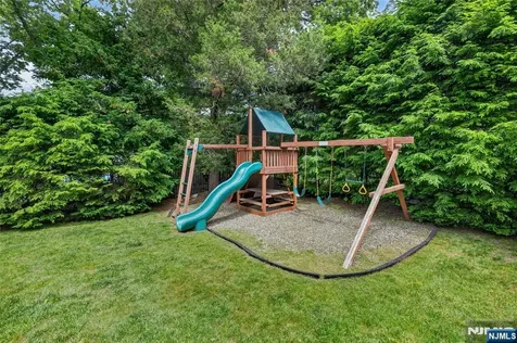 241 Avondale Road Ridgewood NJ 07450