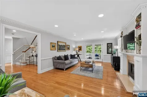241 Avondale Road Ridgewood NJ 07450