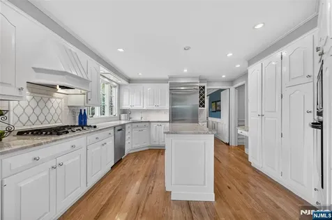 241 Avondale Road Ridgewood NJ 07450