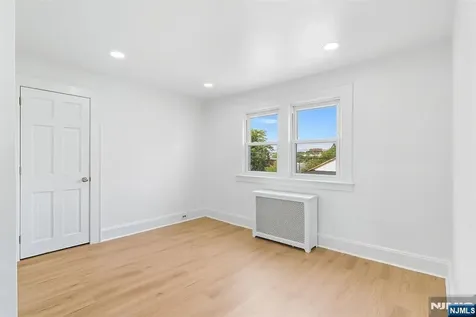 42 Grant Avenue Kearny NJ 07032
