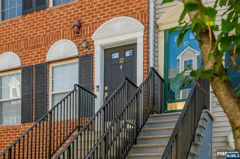 72 Marrow Street Newark NJ 07103
