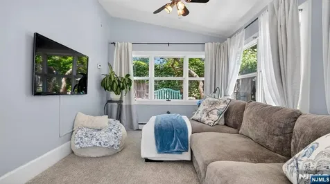 230 Satterthwaite Avenue Nutley NJ 07110