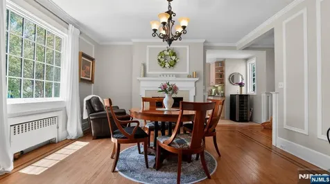 230 Satterthwaite Avenue Nutley NJ 07110