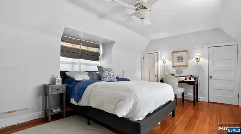 230 Satterthwaite Avenue Nutley NJ 07110