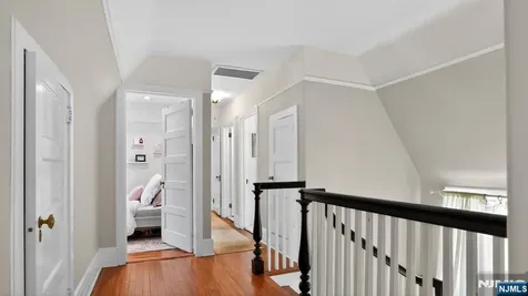 230 Satterthwaite Avenue Nutley NJ 07110