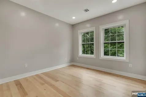 67 Melody Hill Road Clifton NJ 07013
