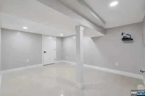 67 Melody Hill Road Clifton NJ 07013
