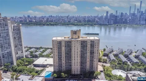 6600 Jfk Boulevard E West New York NJ 07093