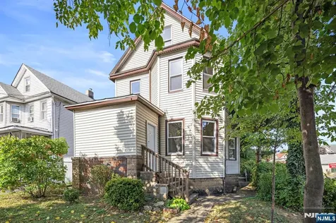72 Winant Ridgefield Park NJ 07660