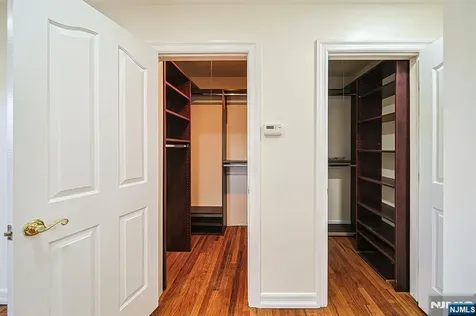 20 Shetland Lane Palisades Park NJ 07650