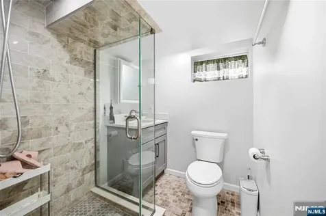 48 W Cedar Street Livingston NJ 07039
