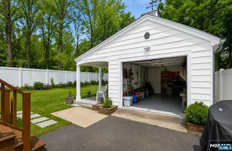 48 W Cedar Street Livingston NJ 07039